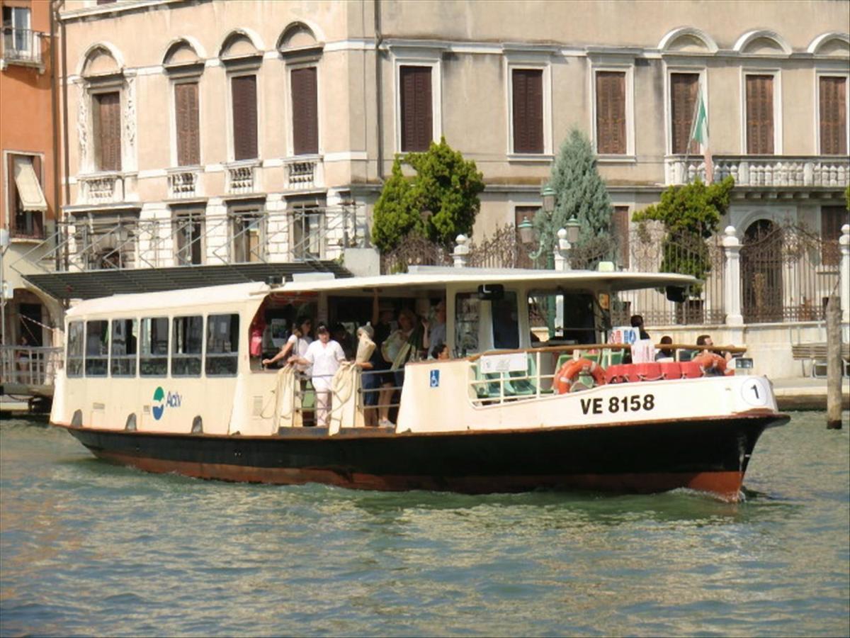 Canal Tron البندقية المظهر الخارجي الصورة